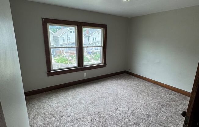 736-738 Seymour Ave.