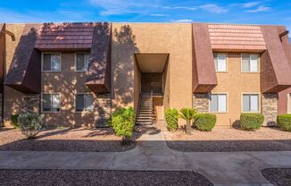 2 beds, 2 baths, $1,250, Unit # 31