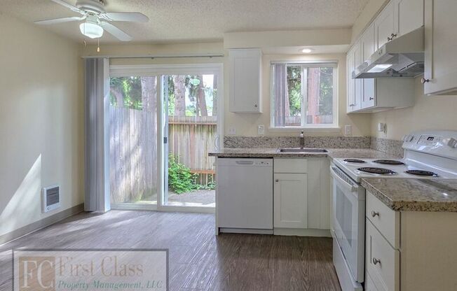 1673 DOLLAR ST