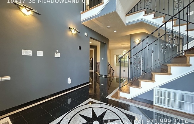 16417 SE MEADOWLAND CT