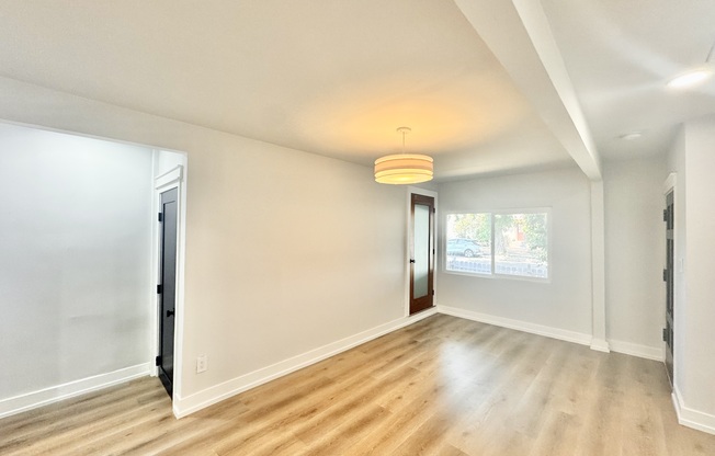 4408 BRUNSWICK AVE