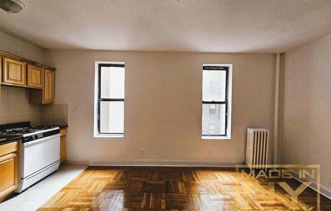 1 bed, 1 bath, $2,100, Unit 3M