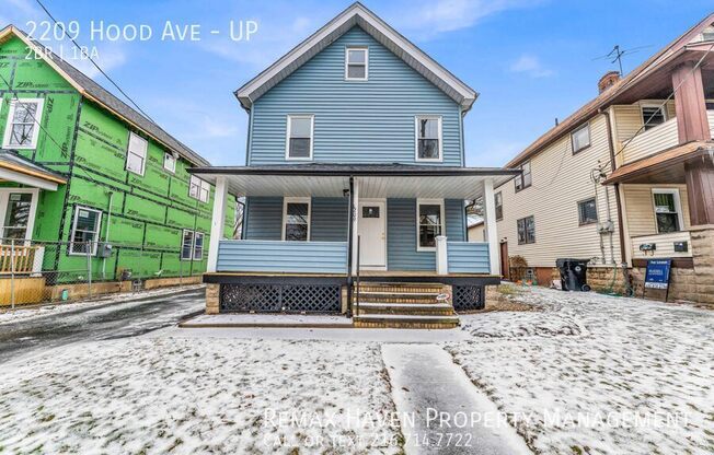 2209 HOOD AVE