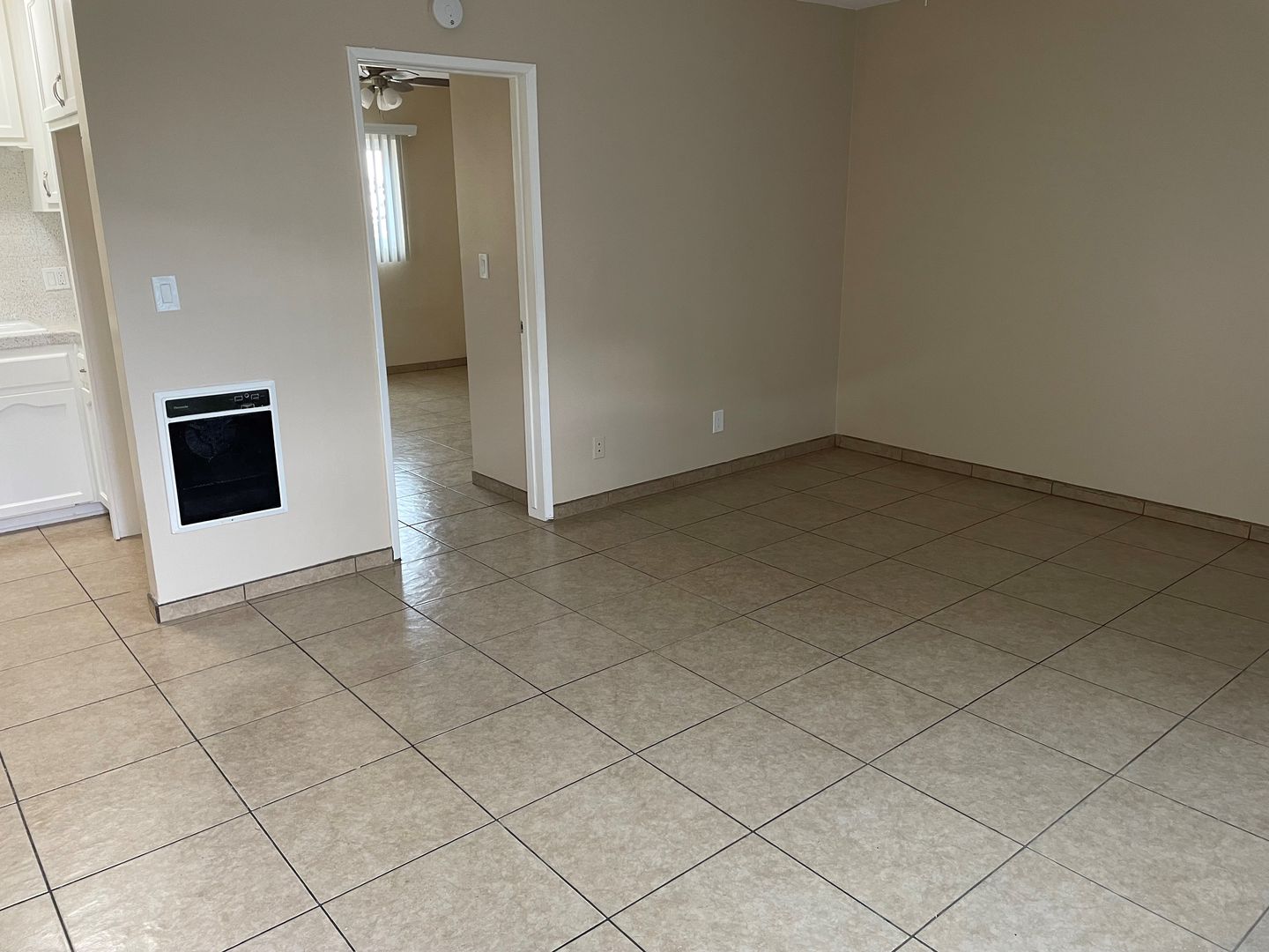 LA REINA 2 APARTMENTS