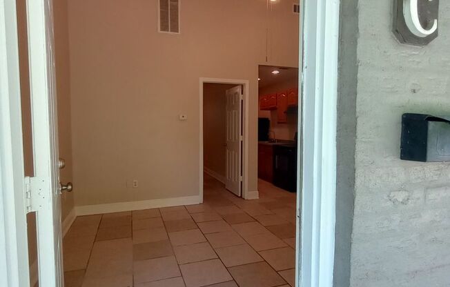 1 bed, 1 bath, 445 sqft, $1,050, Unit 1512-C