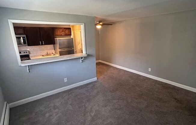 1 bed, 1 bath, 550 sqft, $1,295, Unit G07
