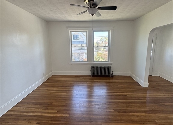 196 RESERVATION RD