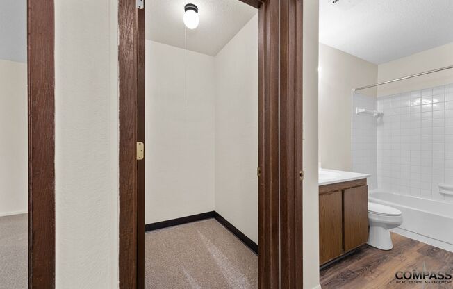 2 beds, 2 baths, 943 sqft, $1,145, Unit 2214-109