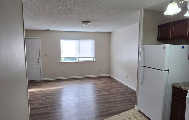 1 bed, 1 bath, 500 sqft, $925, Unit 264