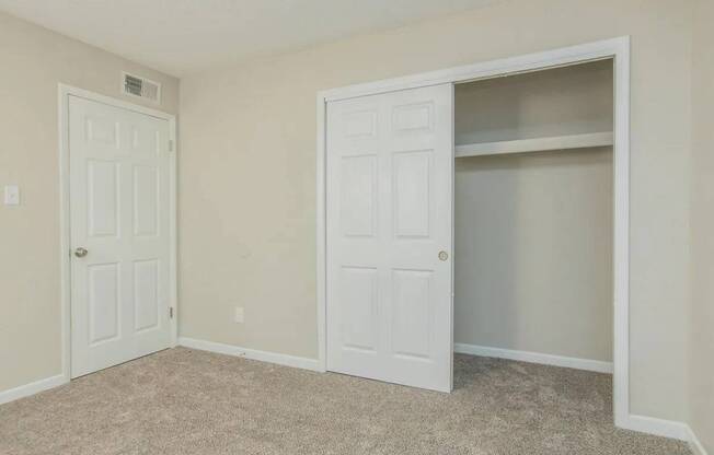 2 beds, 2 baths, 1,050 sqft, $1,275