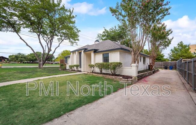 8880 WOODSTREAM DR