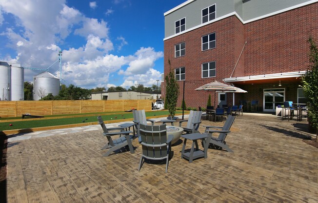 1 bed, 1 bath, 657 sqft, $1,400