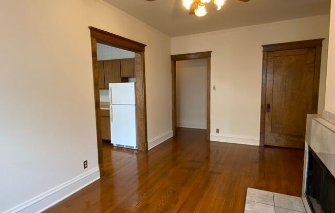 3152 N. Broadway
