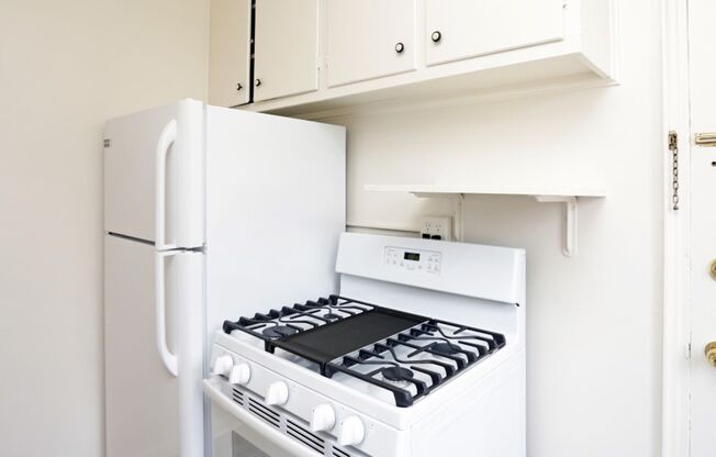 1 bed, 1 bath, 500 sqft, $825, Unit 30C