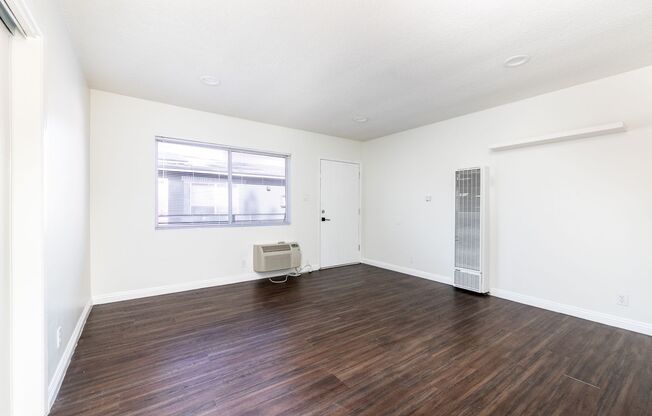 2831 Ellendale Place