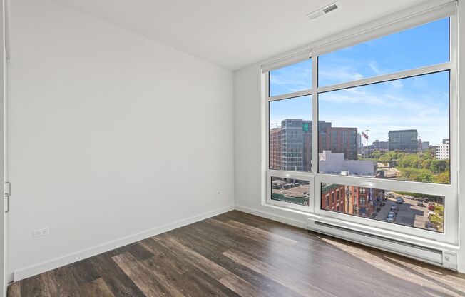 3 beds, 2 baths, 1,383 sqft, $4,650, Unit 301