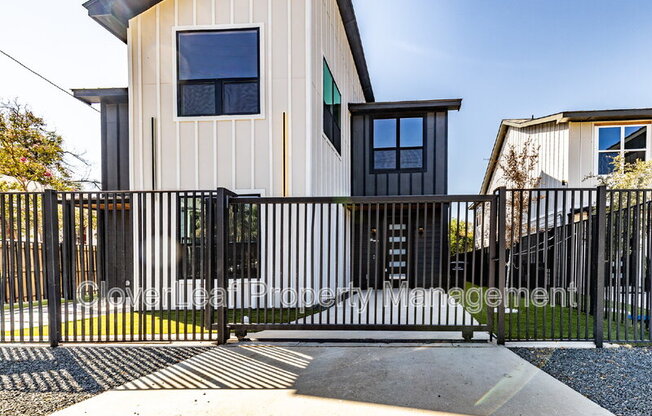414 MONTANA ST