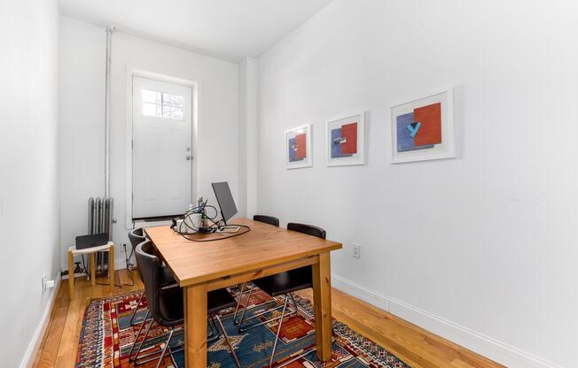 381 MACON ST