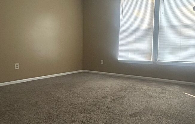 9605F Vinca Circle