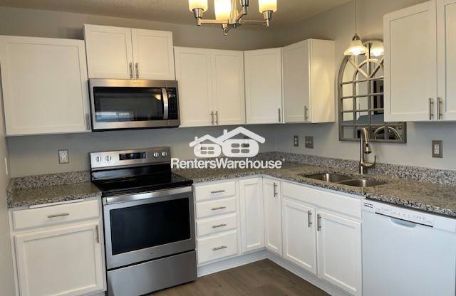 2541 COBBLE HL CT