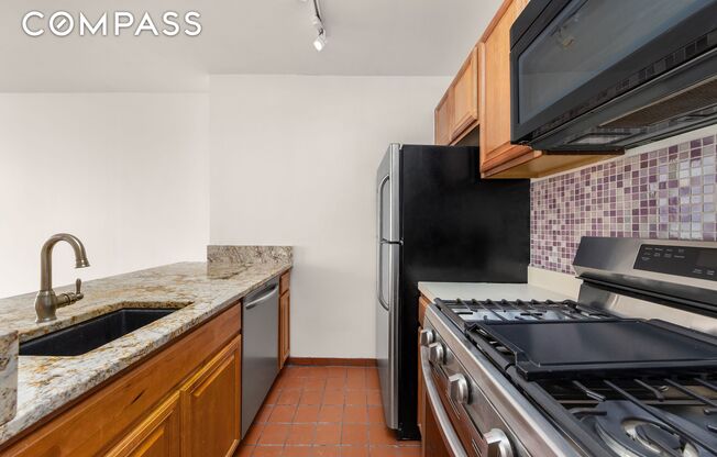 1 bed, 1 bath, 606 sqft, $5,500, Unit 3N