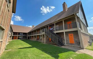 Avery Park & Square Apartments