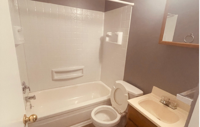 Townhouse Square Apartments - (White Glove)