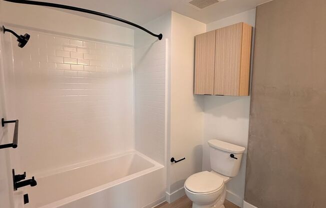 2 beds, 2 baths, 816 sqft, $3,795, Unit 309