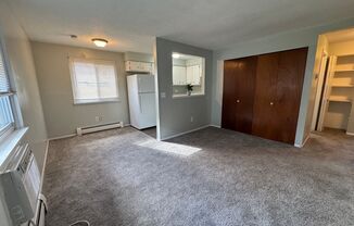 1 bed, 1 bath, $800, Unit Unit 4