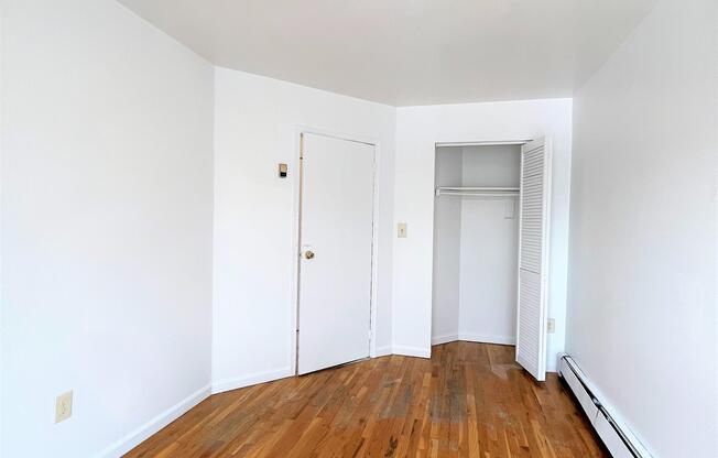 52 16 94 ST