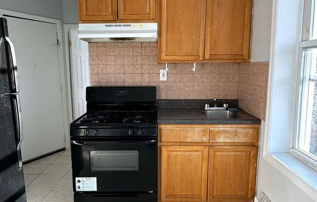 810 - OM-810 West Street LLC