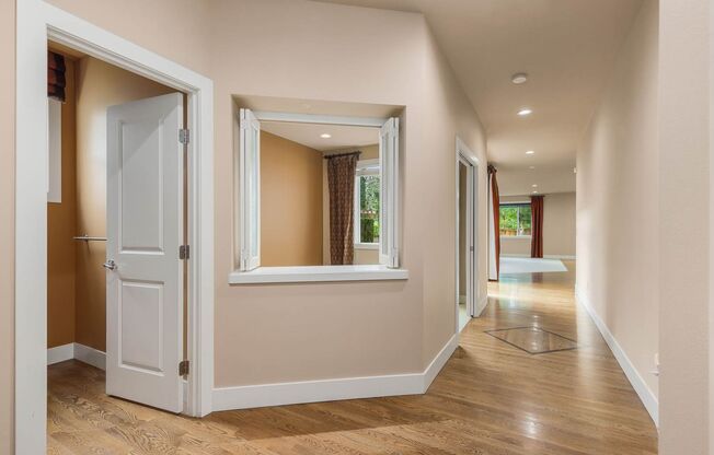 A True Jewel — One-of-a-Kind 4 Bedroom Home in Snoqualmie ridge