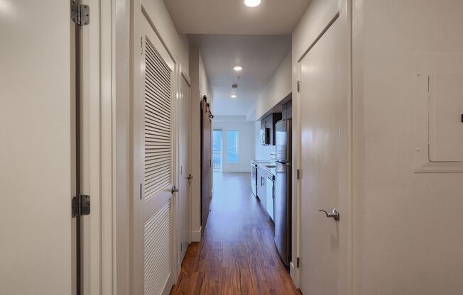 1 bed, 1 bath, 510 sqft, $2,325, Unit 307