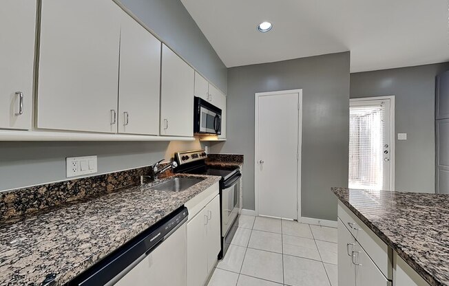 4241 BUENA VISTA ST
