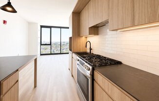 210 N ADA ST