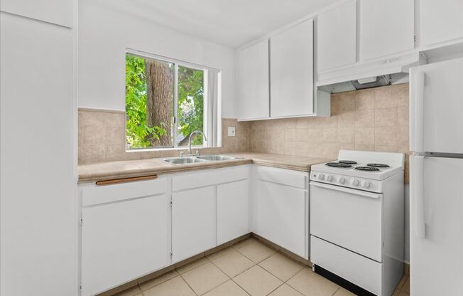 Woodman Apartments