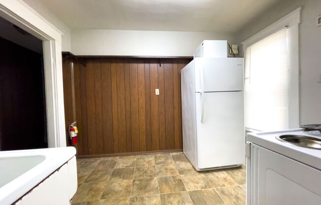 1 bed, 1 bath, 350 sqft, $625, Unit 1517 Apt. 4