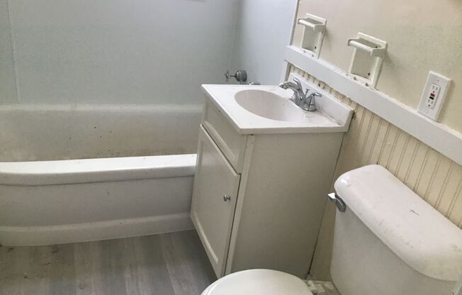 4 Bedroom Single Family Home