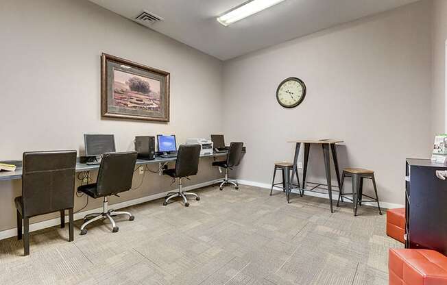 Business Center at FOREST CREEK APARTMENTS, Spokane, WA