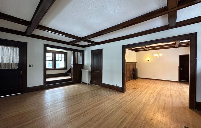 Charming 5 Bedroom House in St.Paul!
