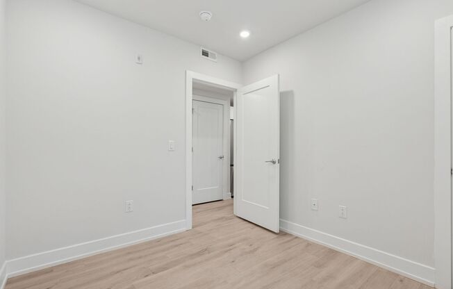 1 bed, 1 bath, 530 sqft, $1,525, Unit B104