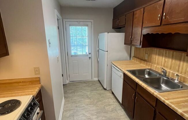 721-723 Jackson View Road