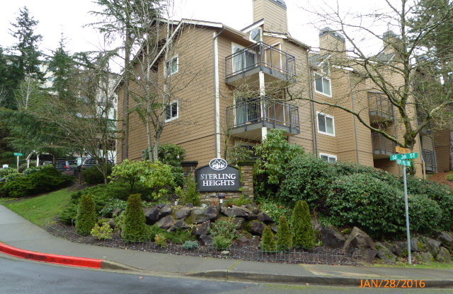 3 Bed 2 Bath Condo in Factoria