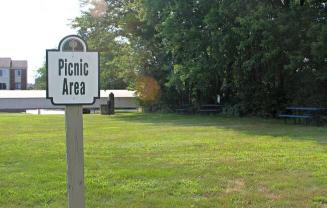 2 beds, 2 baths, 974 sqft, $1,250, Unit 3809-1B