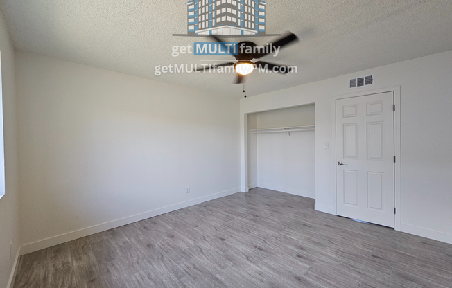 2535 W MISSOURI AVE