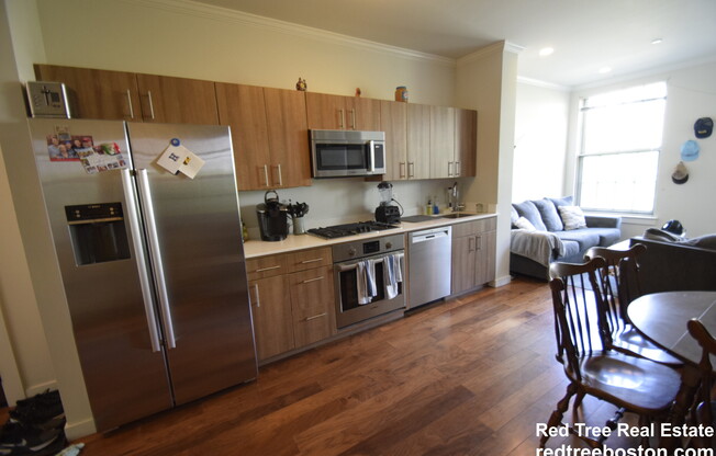45 1st Ave Apt 304
