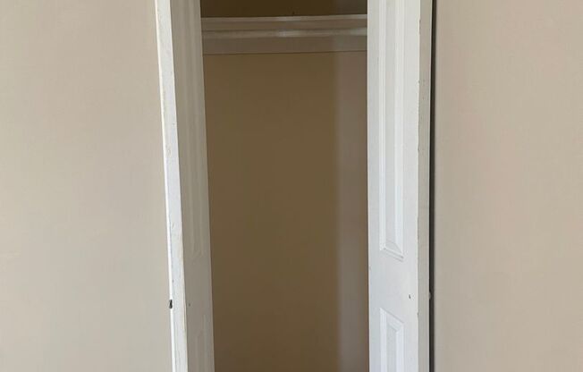 1 bed, 1 bath, 476 sqft, $900, Unit Apt. C (Top Left)