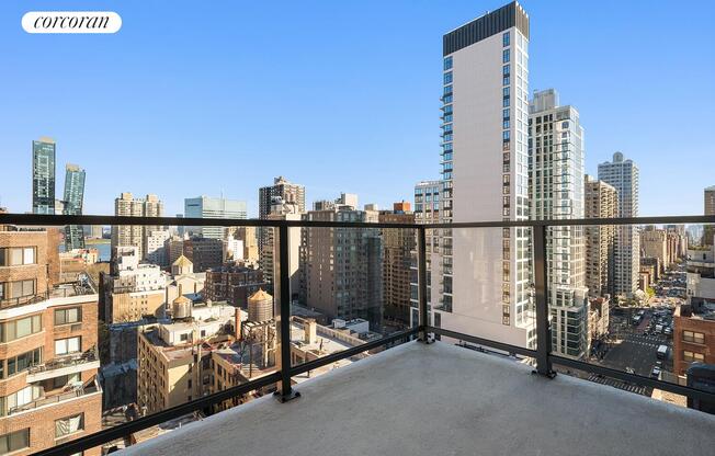 2 beds, 2 baths, $13,500, Unit 19C