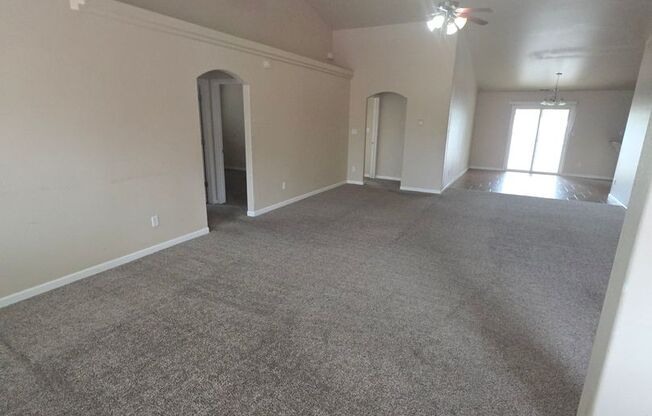 3018 Oakwood Drive