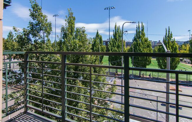 Studio, 1 bath, 610 sqft, $2,104, Unit 212